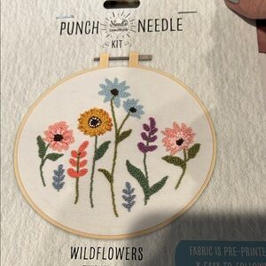Wildflowers Punch Needle Kit